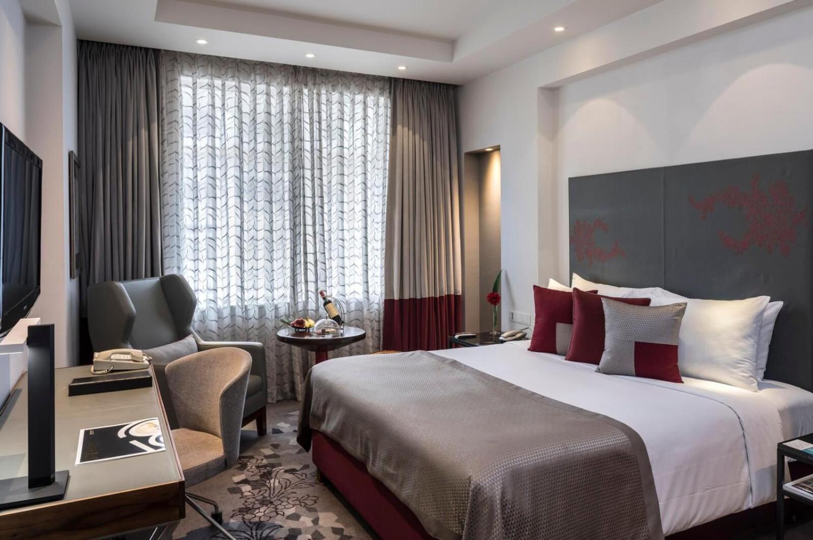 The Bellwood Suites Near Igi Airport New Delhi Bagian luar foto